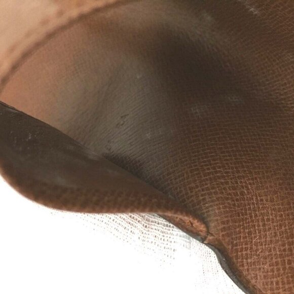 LOUIS VUITTON Key Case - Picture 8 of 9